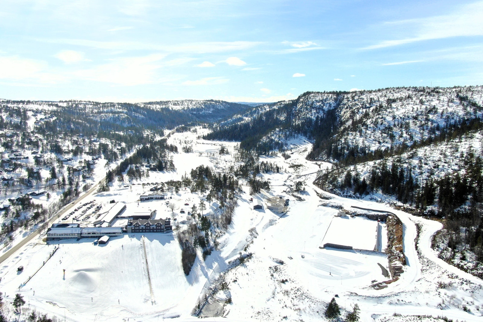Gautefall Biathlon - skistadion med lysløyper Galleribilde