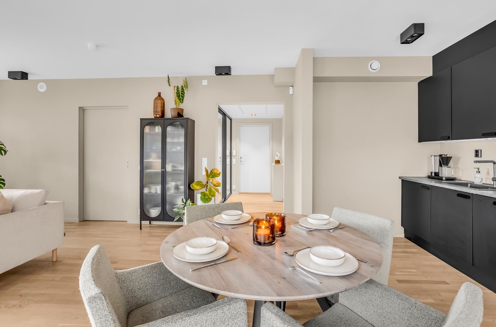 Her kan du invitere familie og venner til et hyggelig måltid! Galleribilde