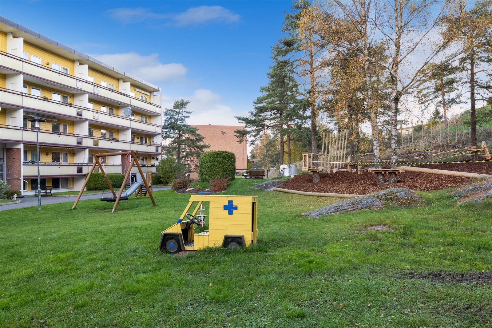 Uteområde. Galleribilde