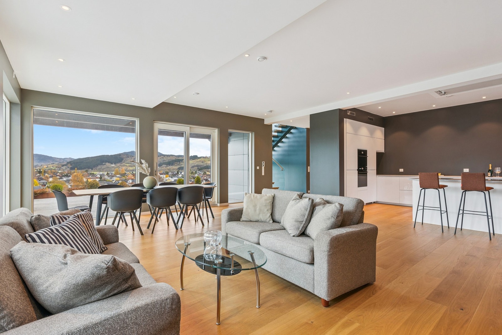 Stue i 1. etasje Galleribilde