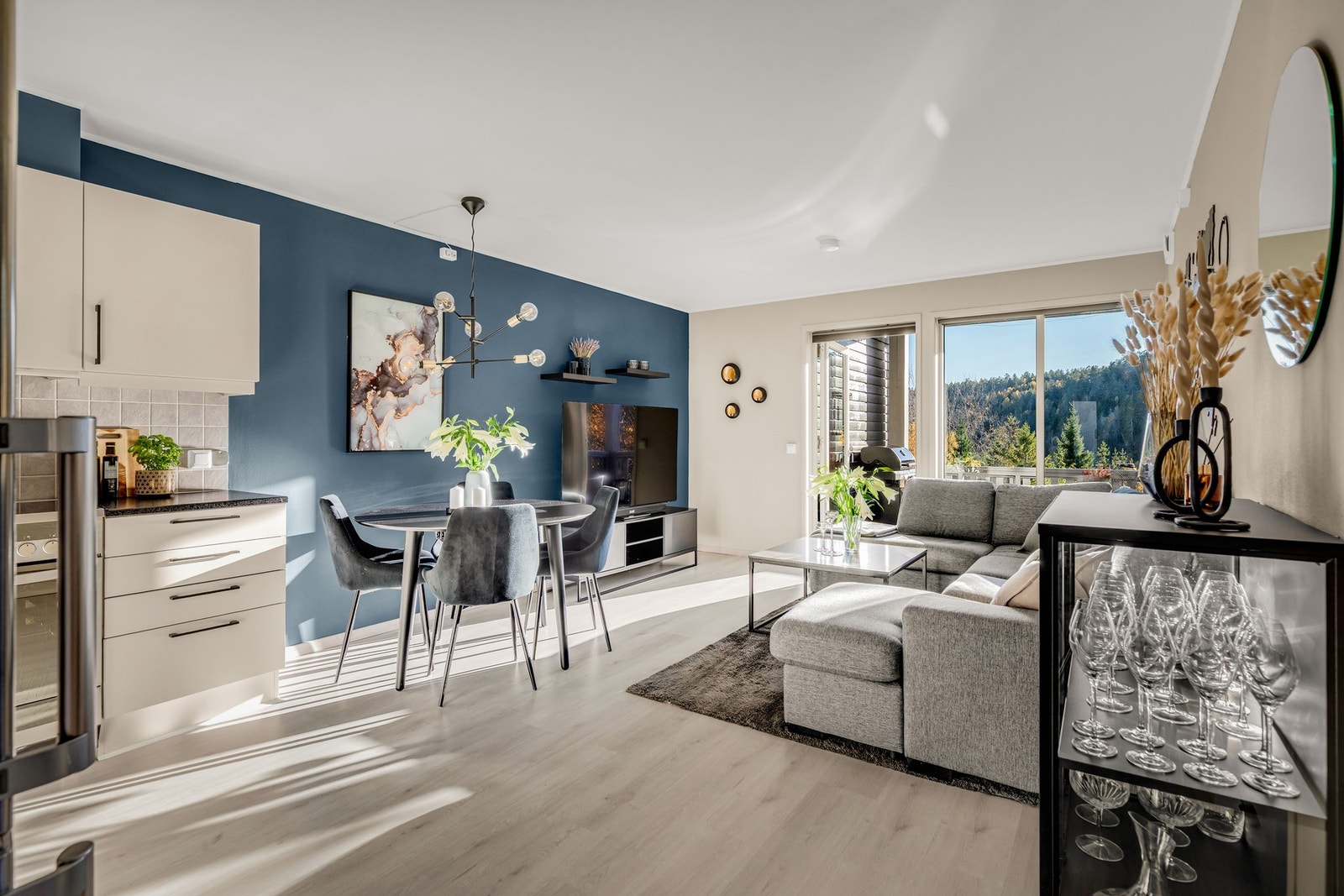 Gullhellaveien 29H til salgs ved Håvard Nilsen - EIE eiendomsmegling. Galleribilde