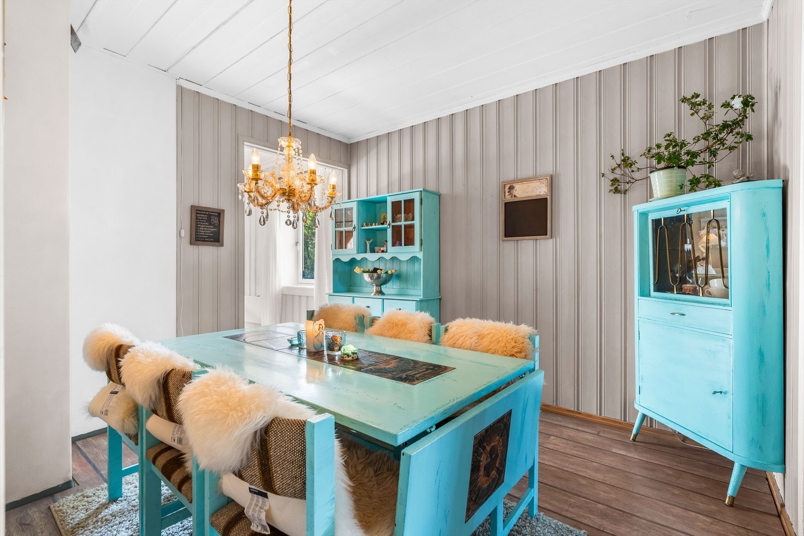 Et rom som inviterer til hygge. Galleribilde