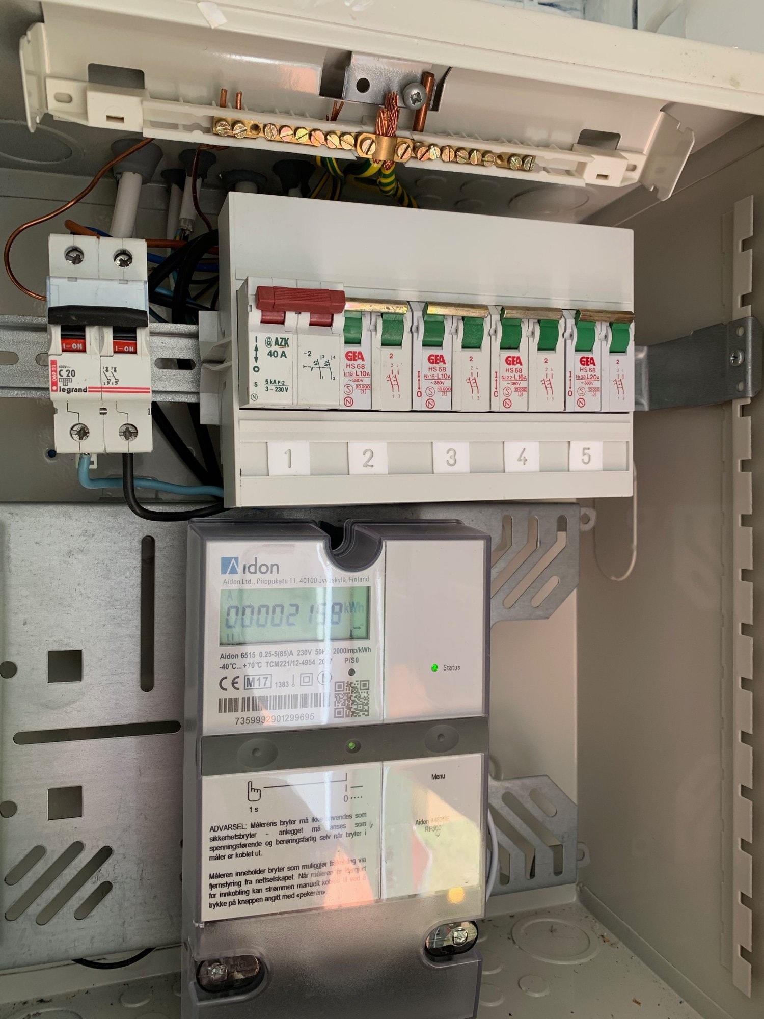 Elektrisk anlegg med automatiskiringer. Galleribilde