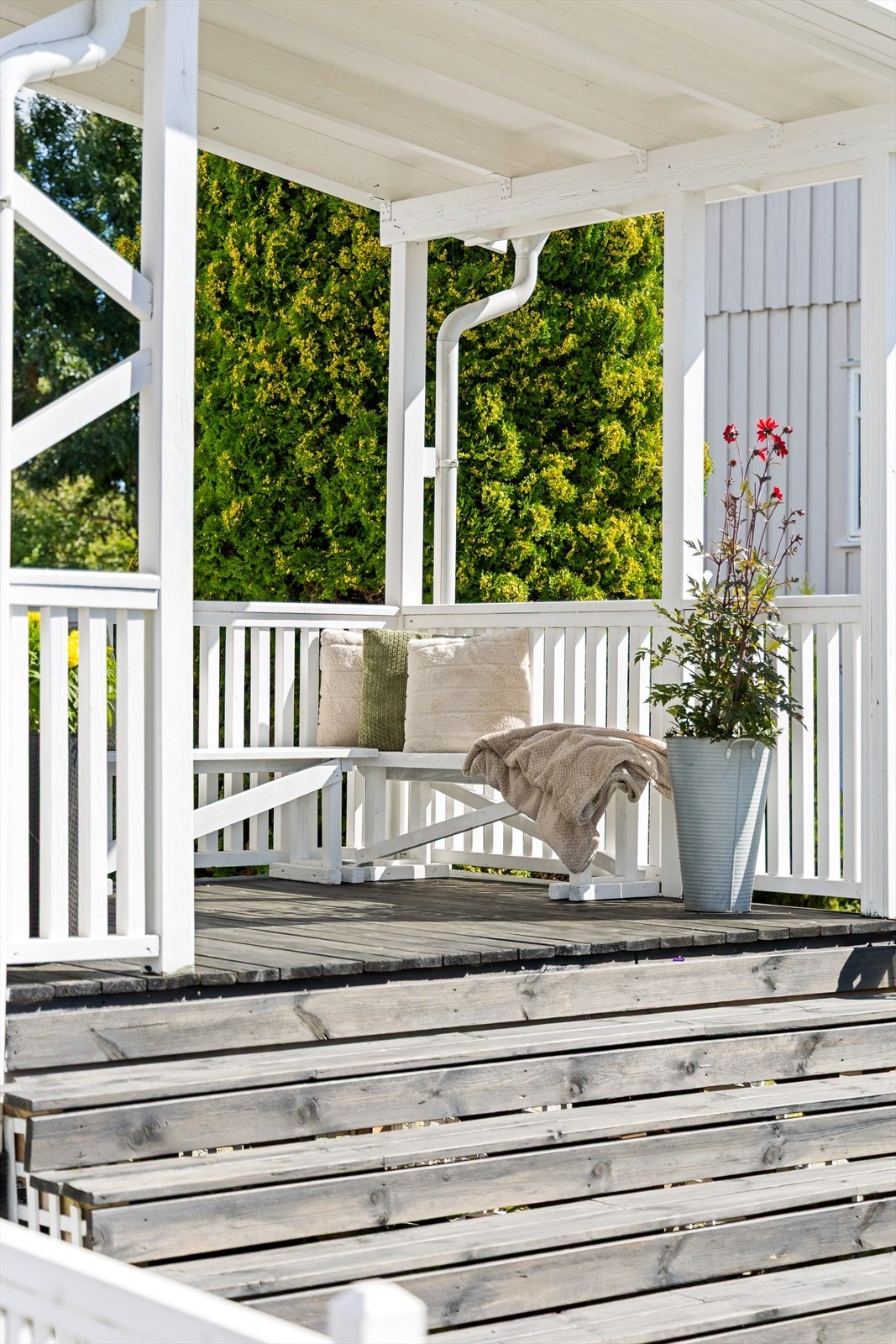 Et innbydende inngangsparti som gir et godt førsteinntrykk allerede før du går inn. Galleribilde