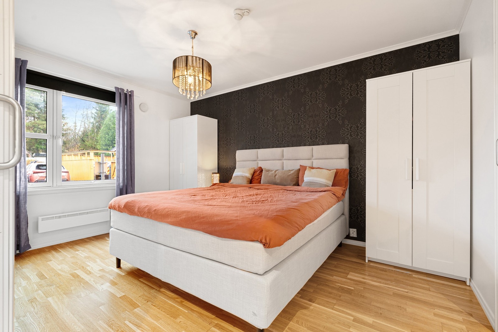 Stort soverom på 13 kvm. Galleribilde