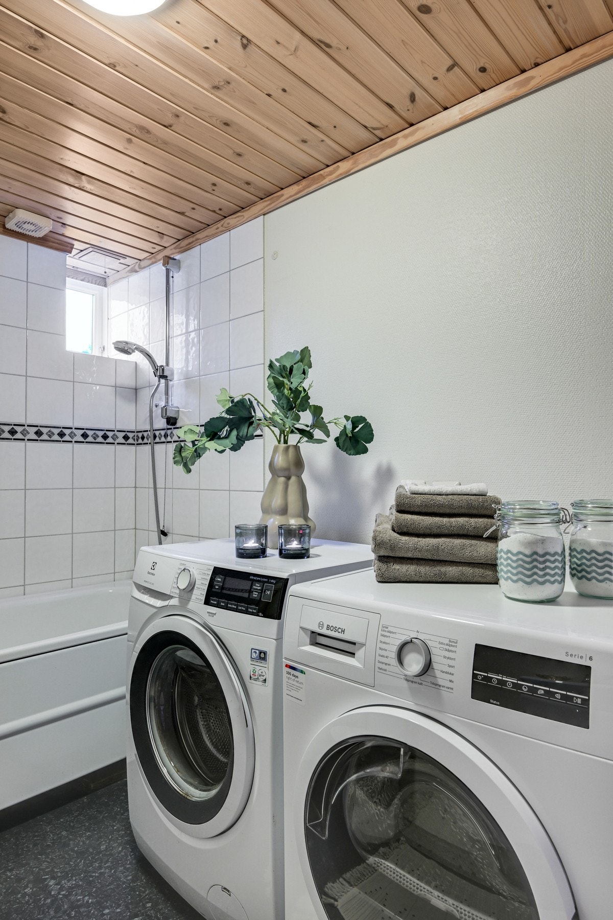 Bad/vaskerom Galleribilde