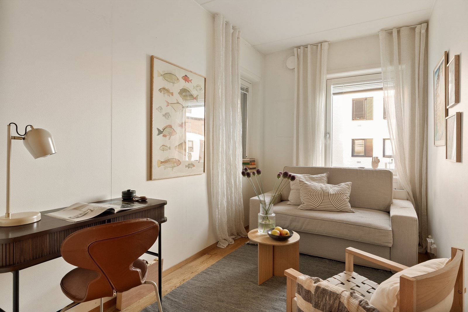 Soverom nummer to, som per i dag er innredet som kontor. Galleribilde