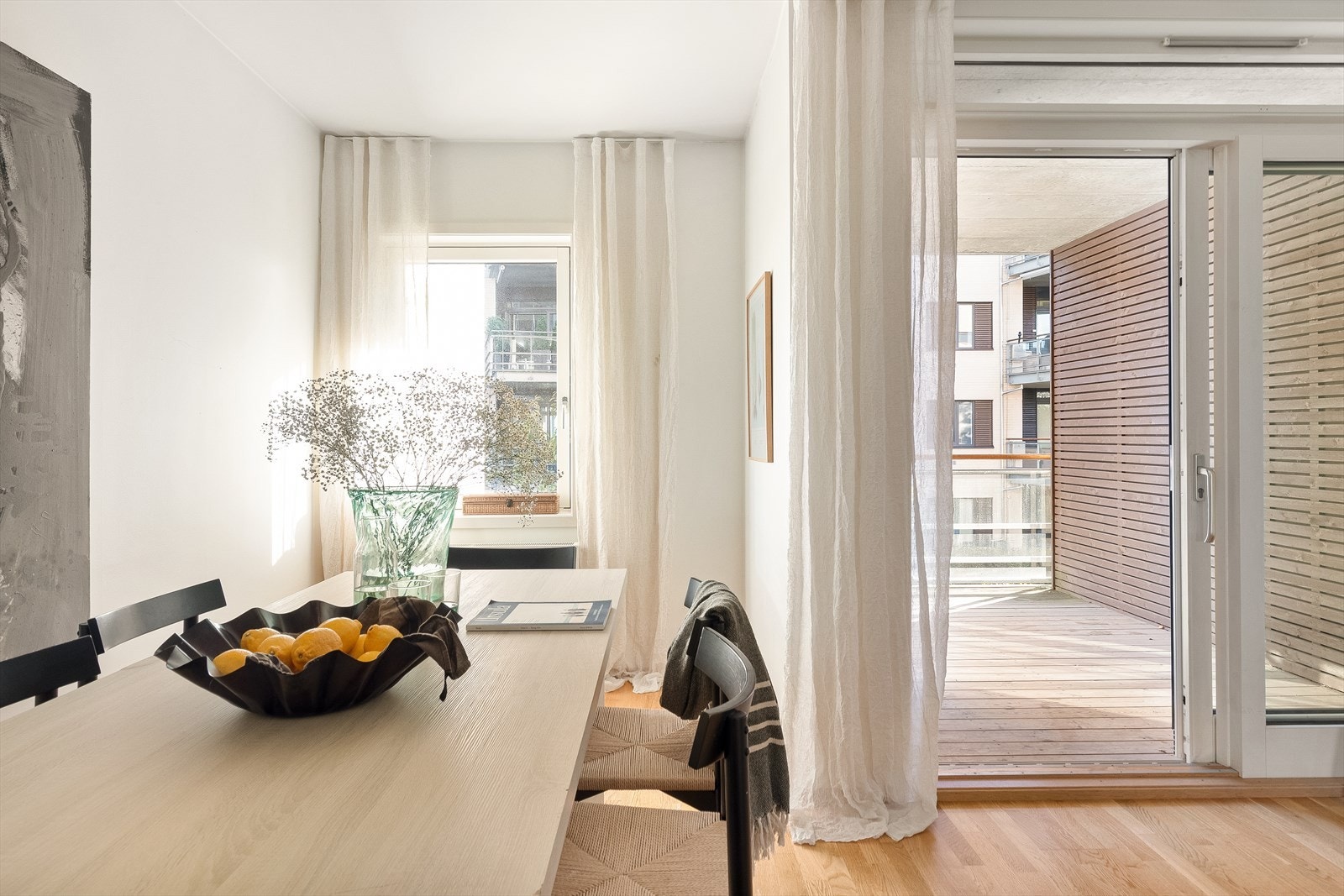 Mye lys. Galleribilde