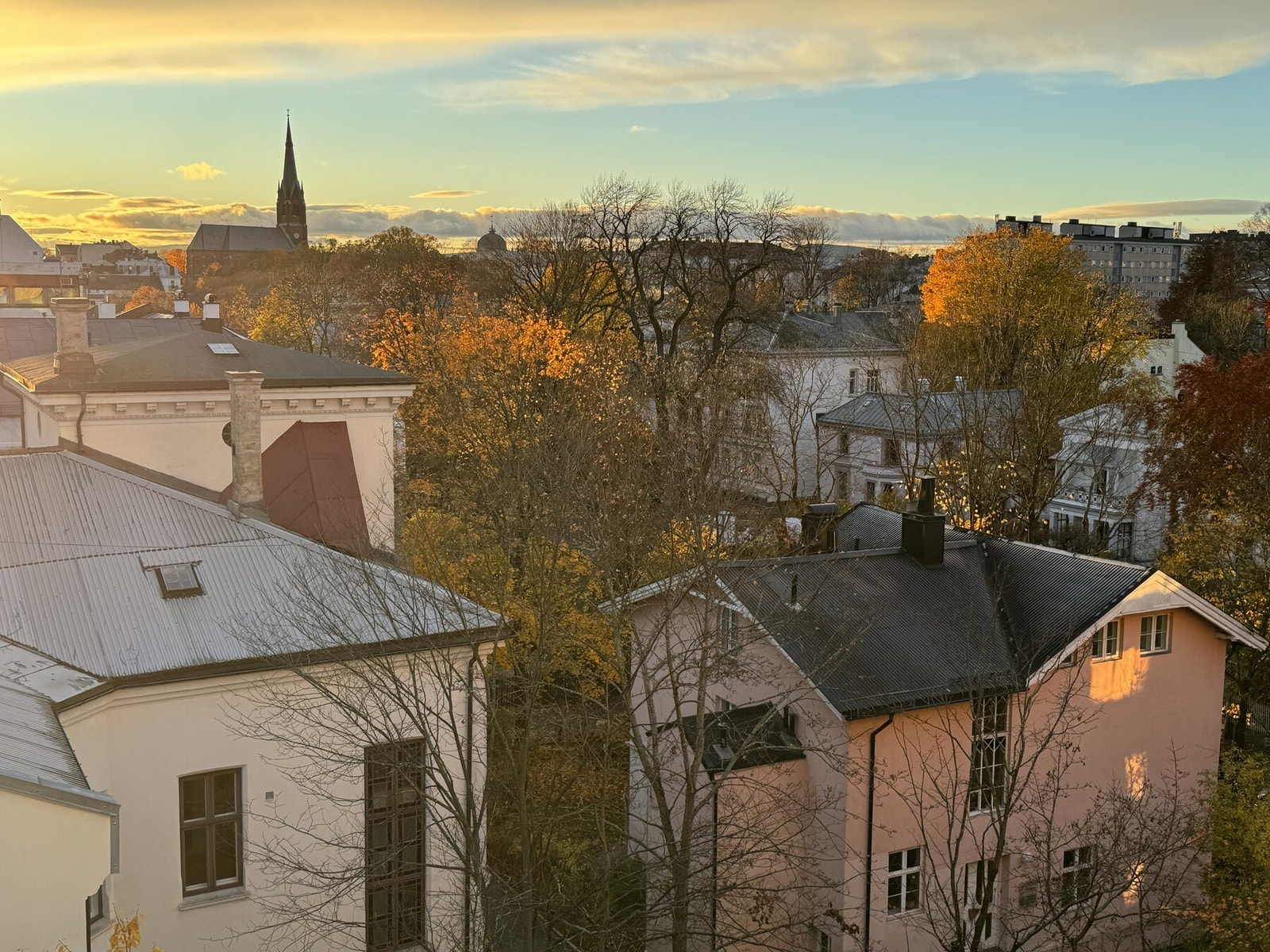 Utsikt mot Frogner, Uranienborg kirke og ned på Oscars gate. Galleribilde