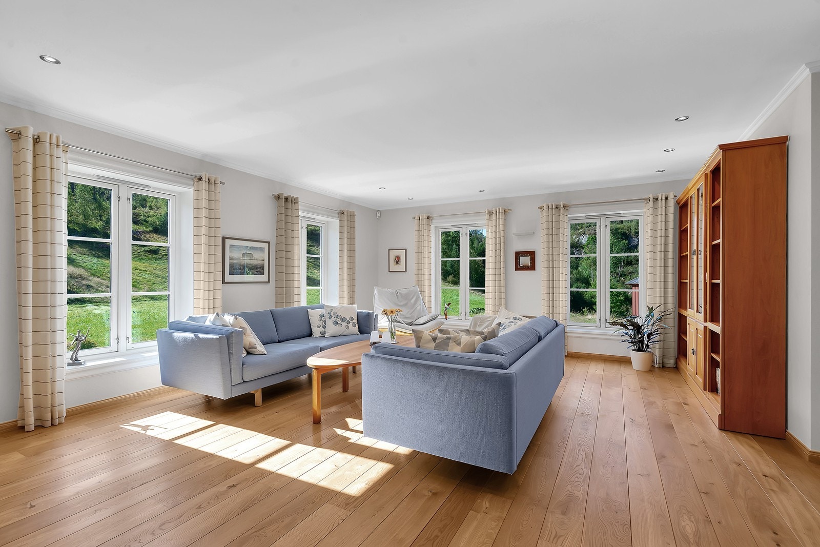 Flott stue Galleribilde