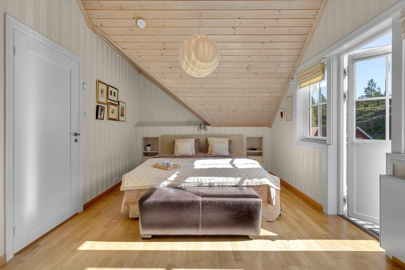 Soverom Galleribilde