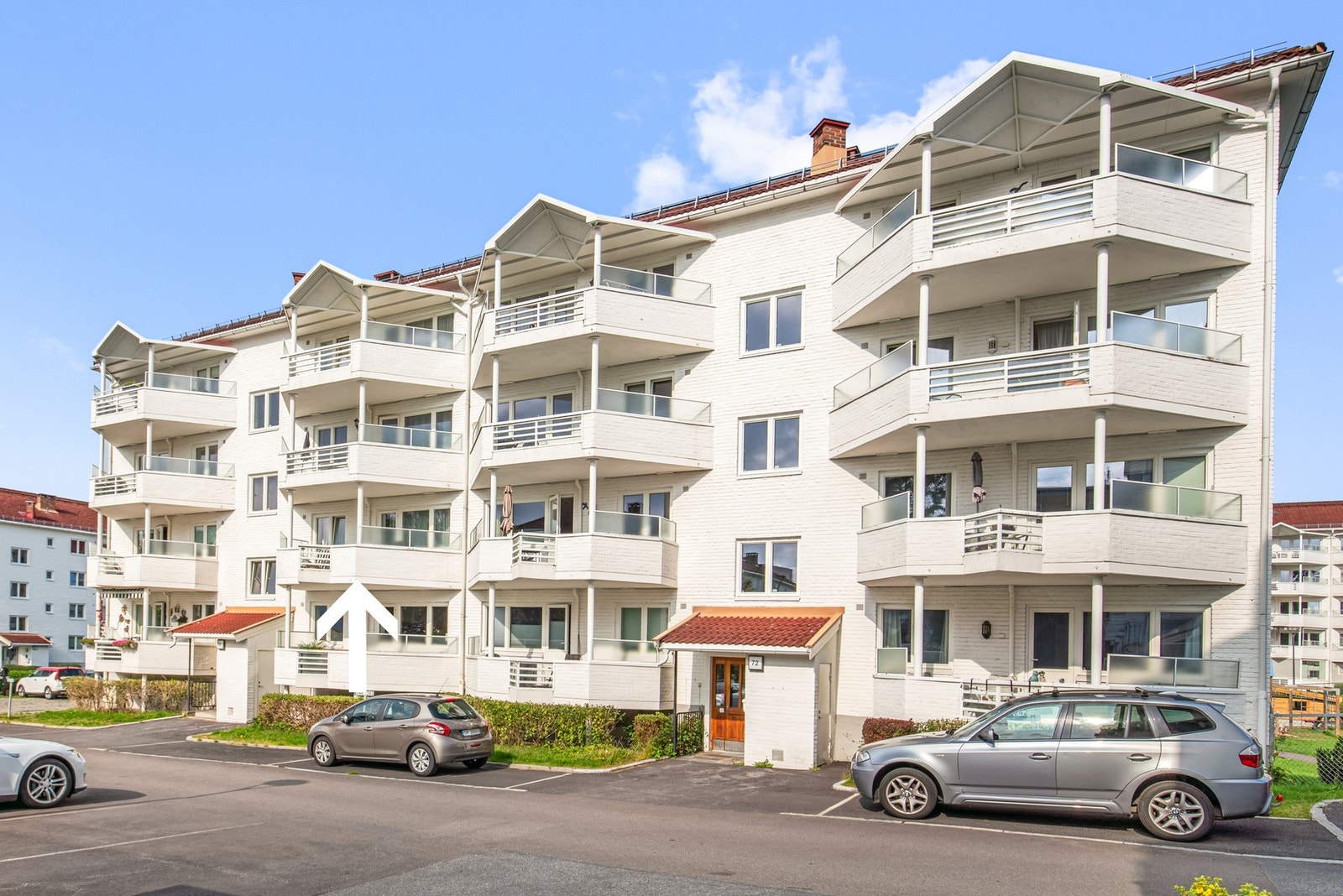 Leiligheten ligger fint plassert i andre etasje i et populært borettslag. Galleribilde