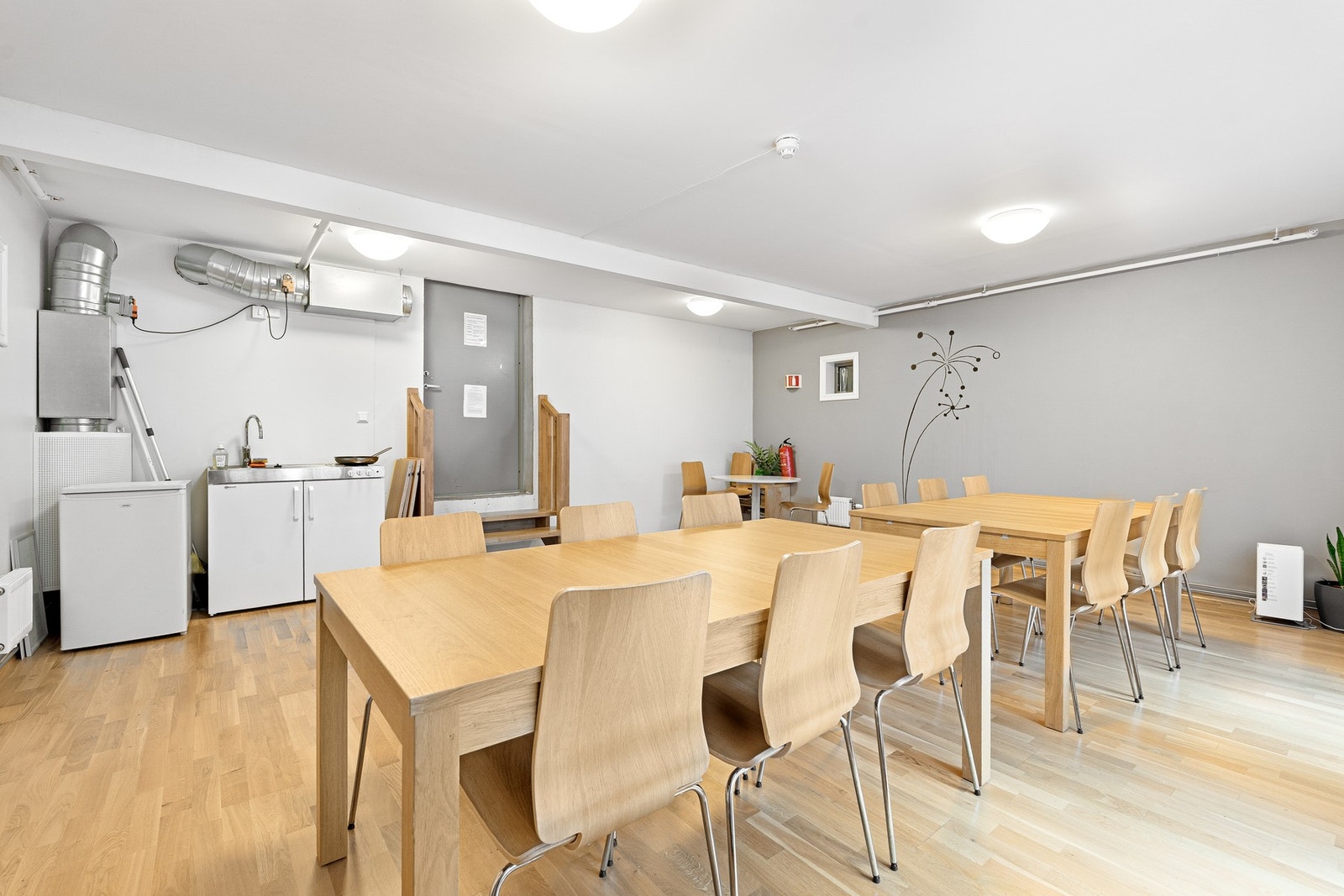 Borettslaget har også et selskapsrom som kan bookes for sosiale formål. Galleribilde