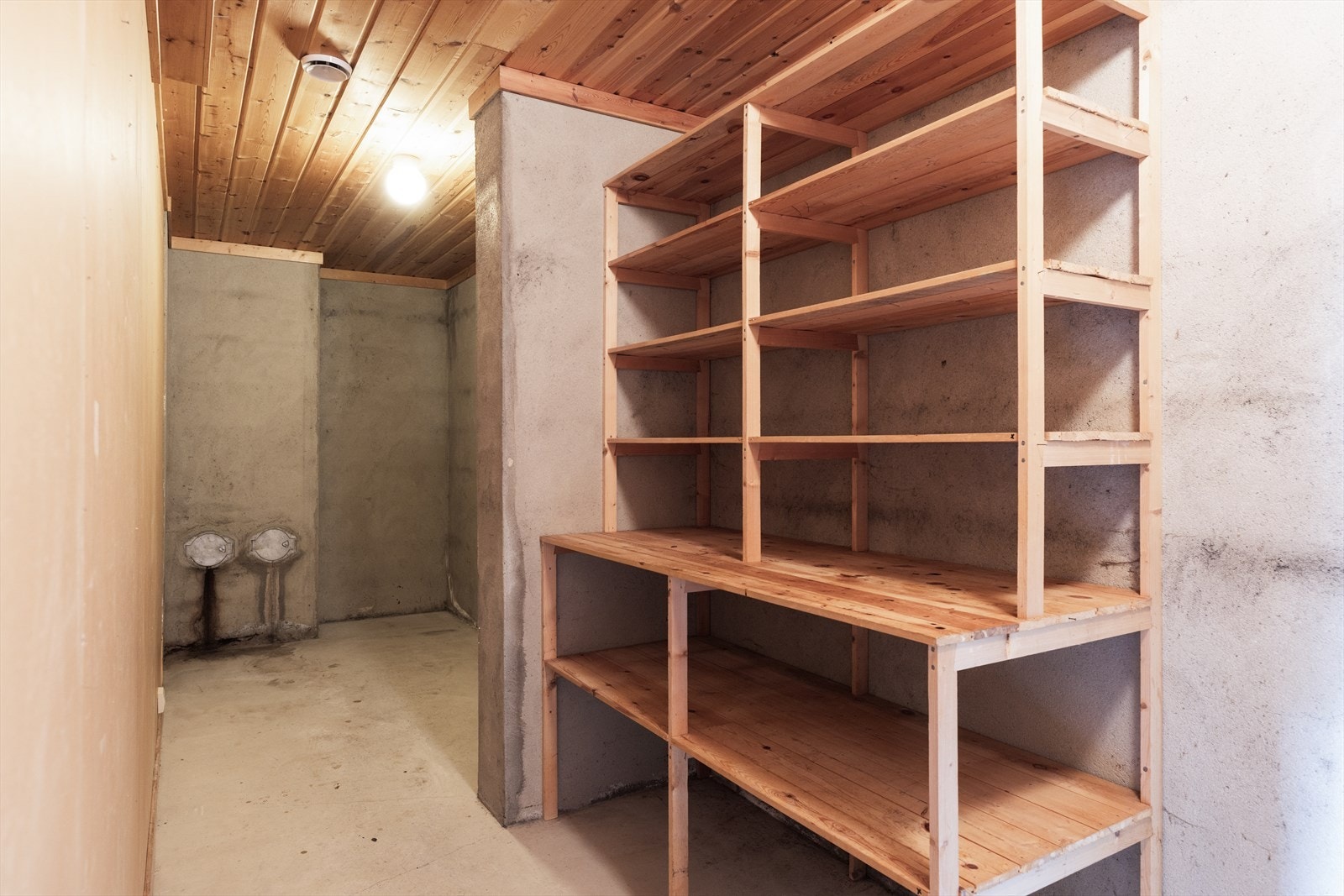 To store innvendige boder Galleribilde