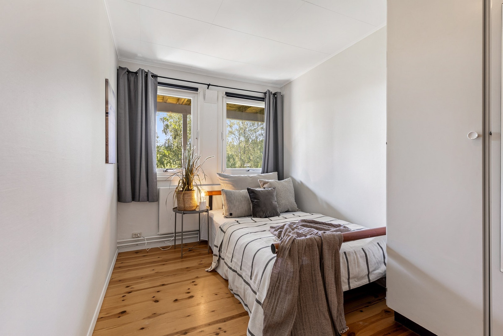 Dette soverommet egner seg godt som gjesterom, barnerom eller kontor. Galleribilde