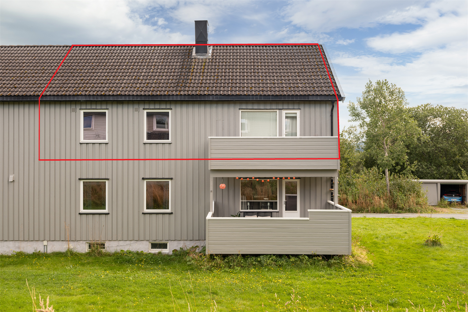 Velkommen til Skjermvegen 78 - En særegen og romslig fjerdepart i sameiets 2. etasje, med tillhørende loft. Galleribilde