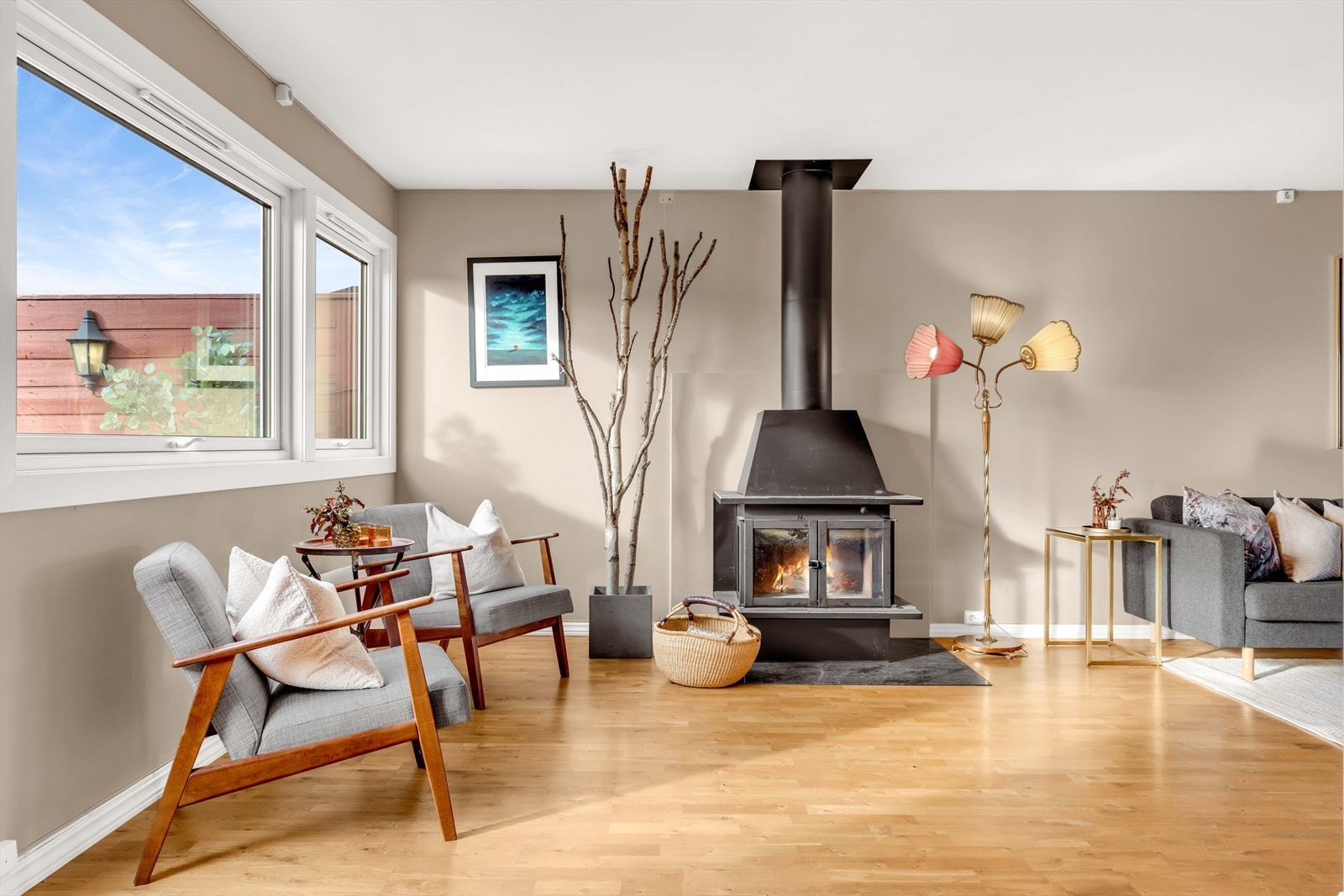 I 2. etasje ligger boligens stue/kjøkken, som er et stort og flott samlingspunkt. Galleribilde