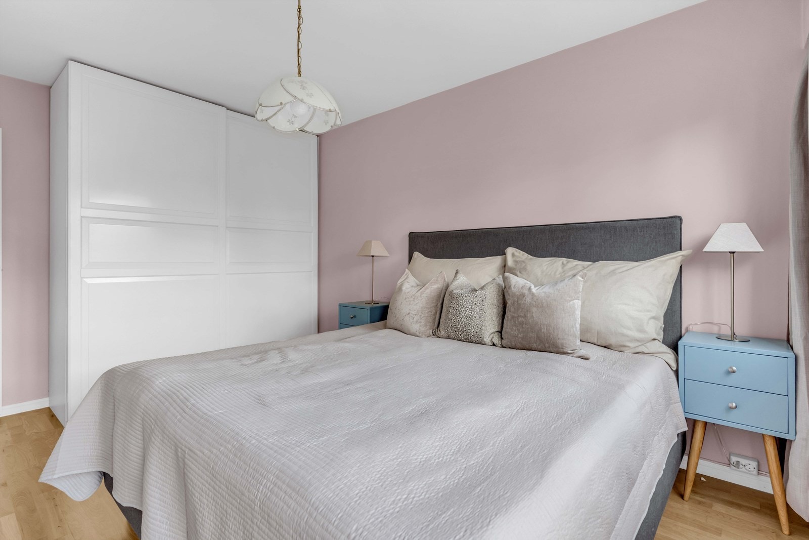 Boligen har 3 soverom av god størrelse! Galleribilde