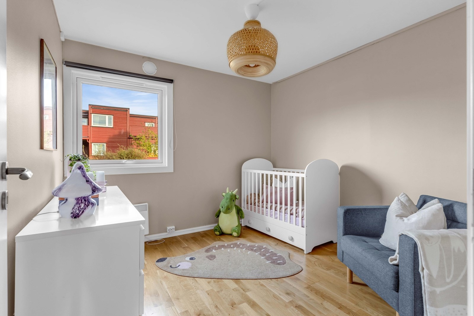 Soverom 3 passer ypperlig som barnerom, gjesterom eller et hjemmekontor. Galleribilde