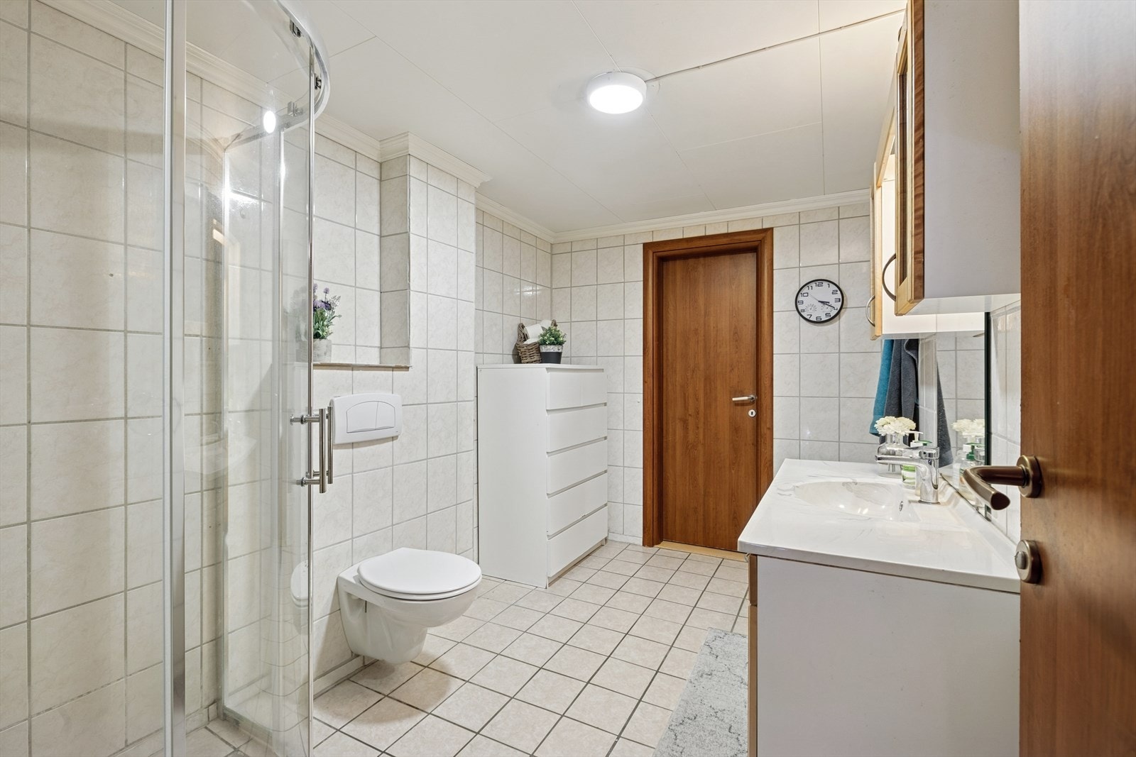 Bad med adkomst til vaskerom Galleribilde