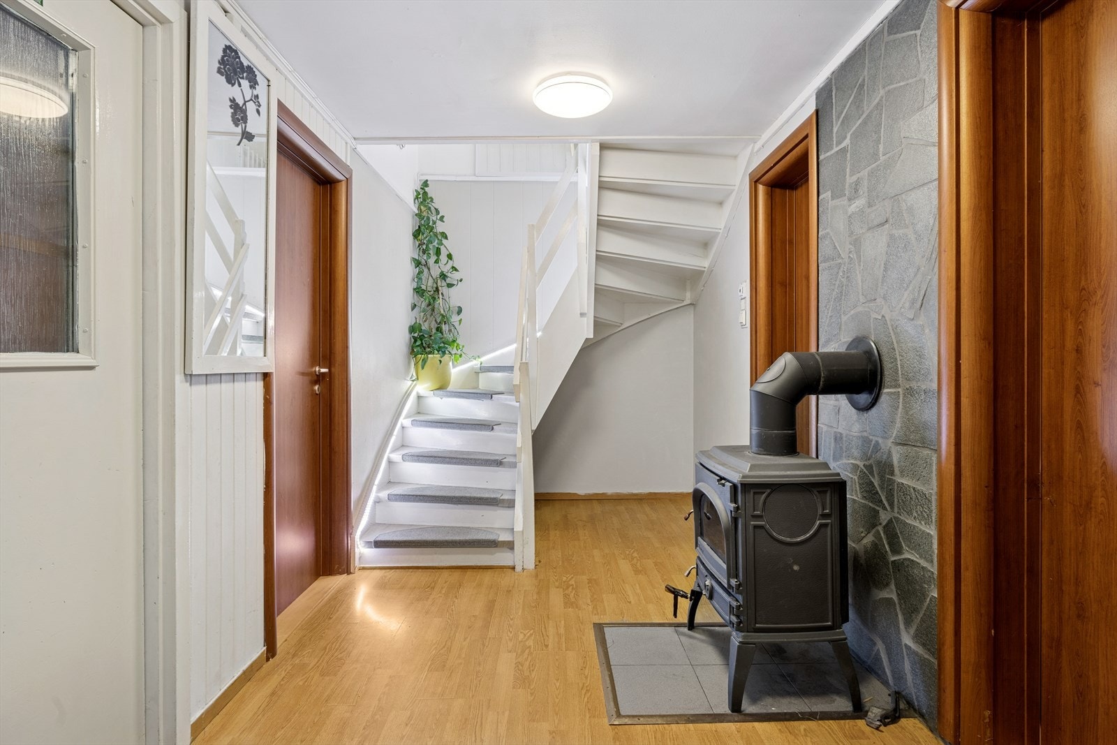 Entré/gang Galleribilde