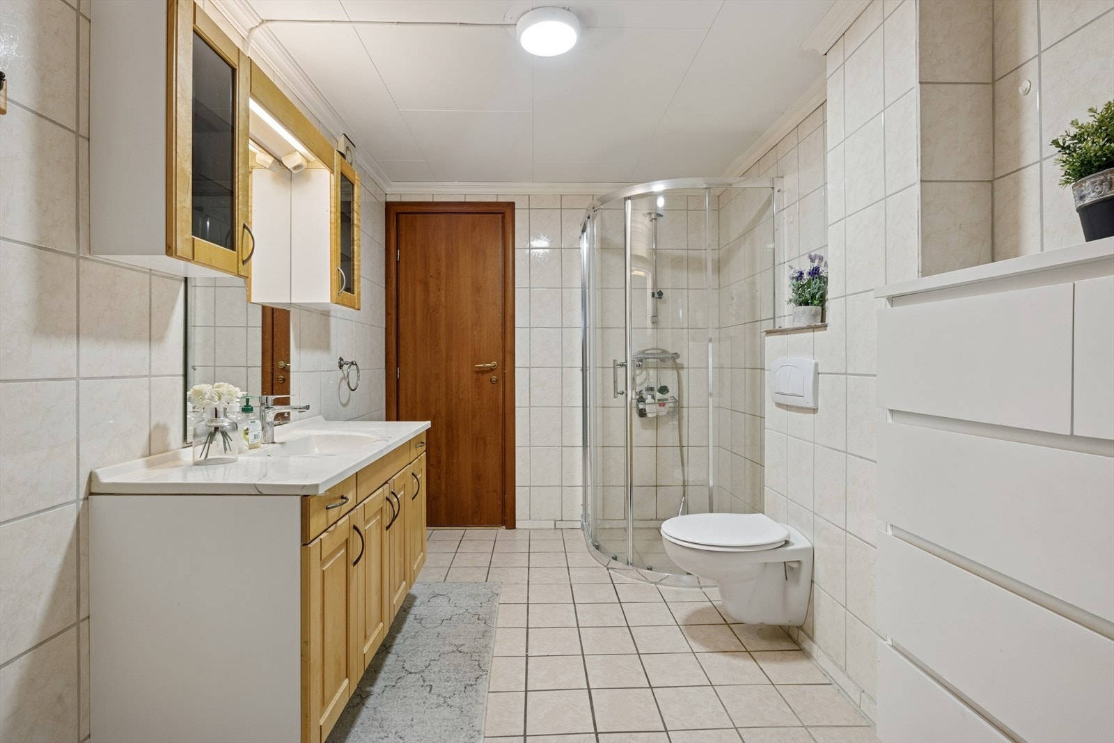 Bad med adkomst til vaskerom Galleribilde