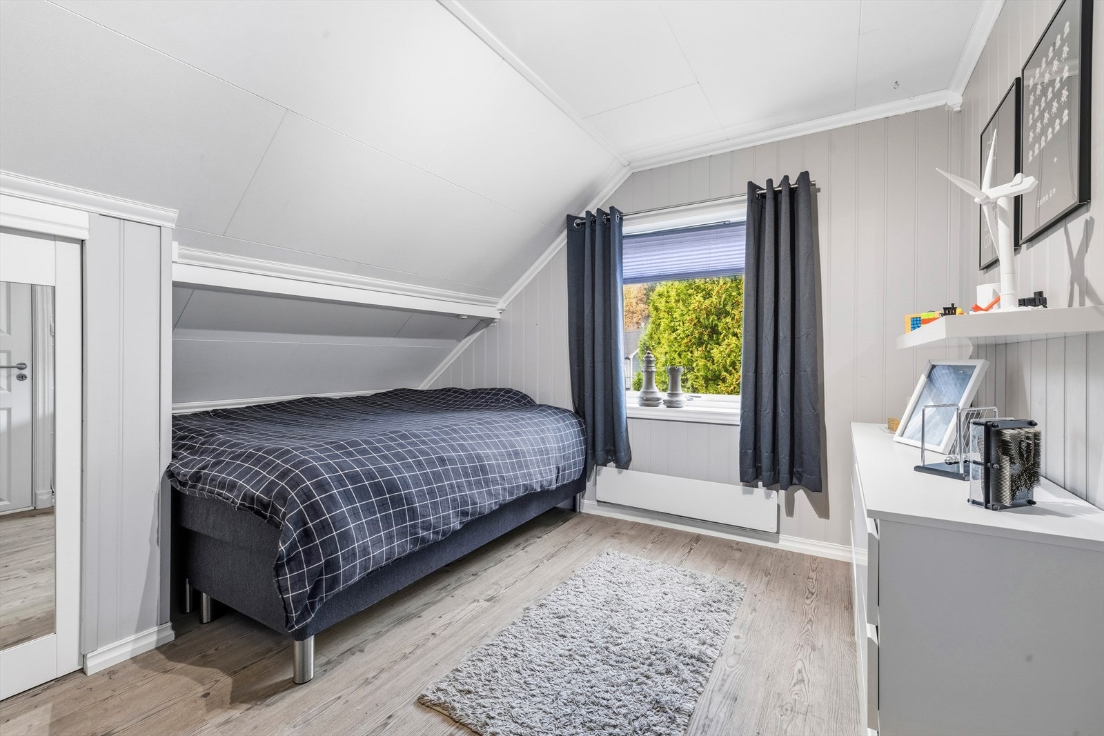 Soverom III Galleribilde