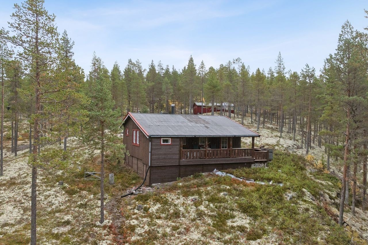 Dette er et eldorado for den som er glad i friluftsliv, med rike turmuligheter året rundt. Galleribilde