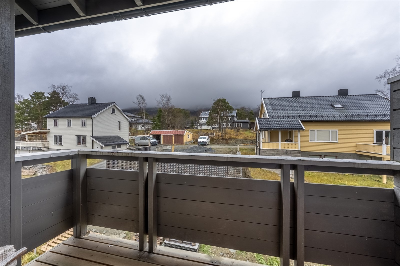 Utsikt fra balkong Galleribilde