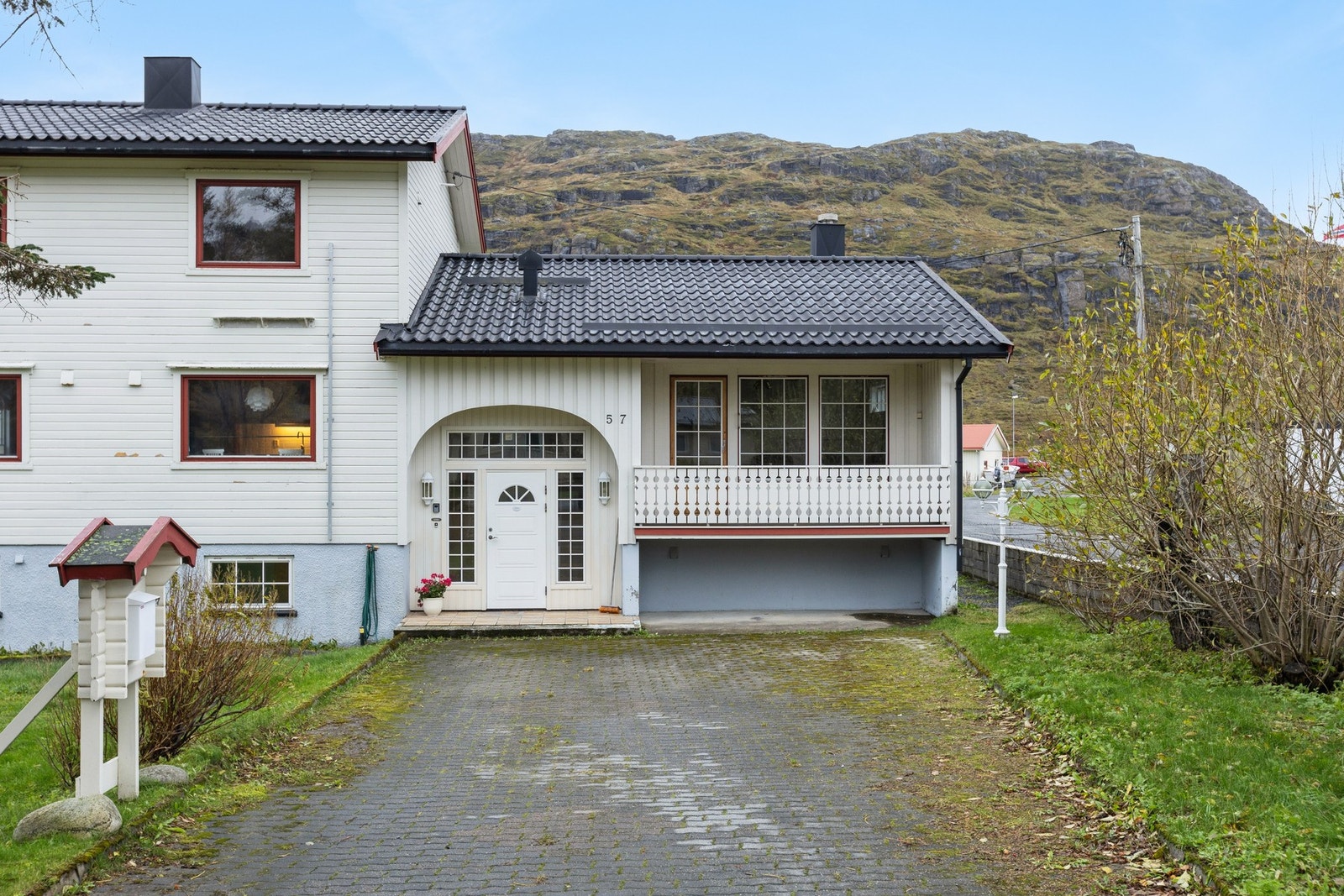 Boligen bærer preg av jevnlig vedlikehold. Galleribilde