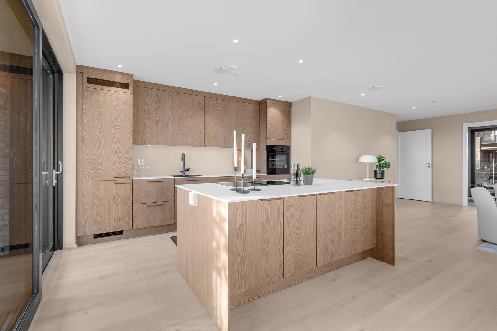 Stort romslig kjøkken Galleribilde