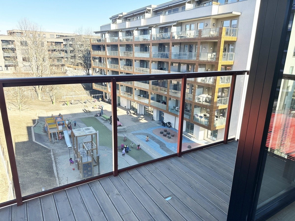 Balkong fra stue/kjøkken Galleribilde