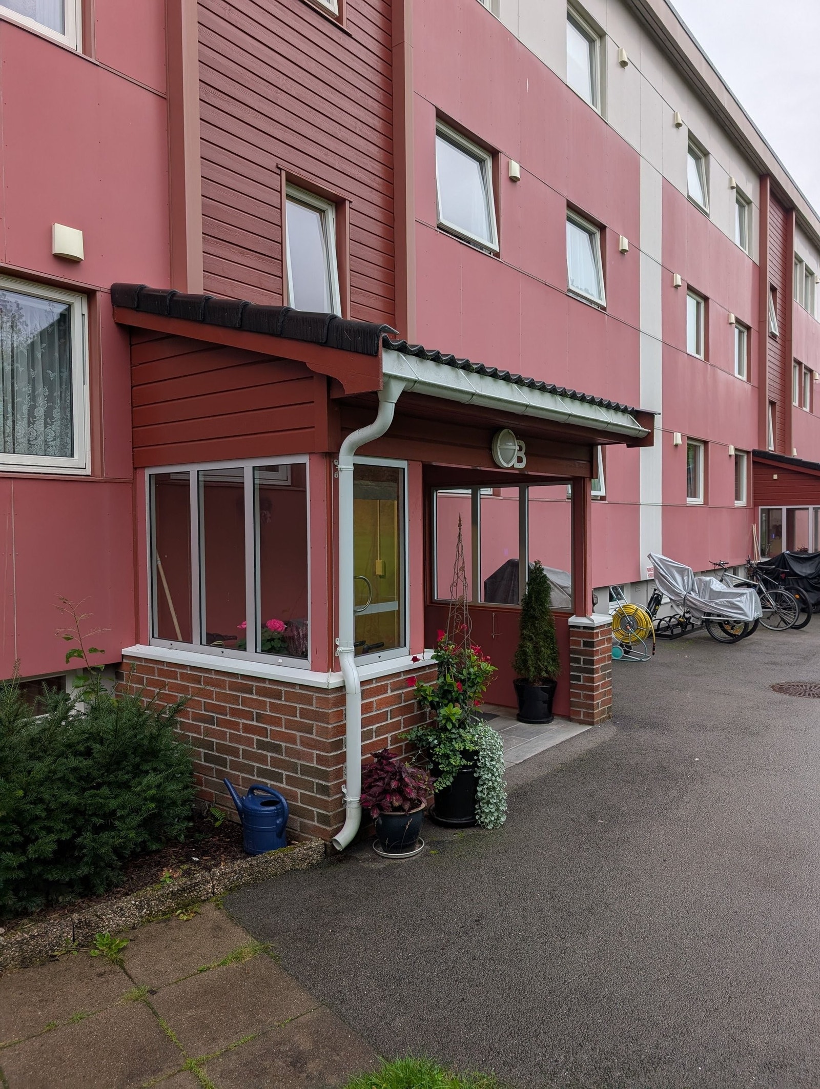 Inngangsparti Galleribilde