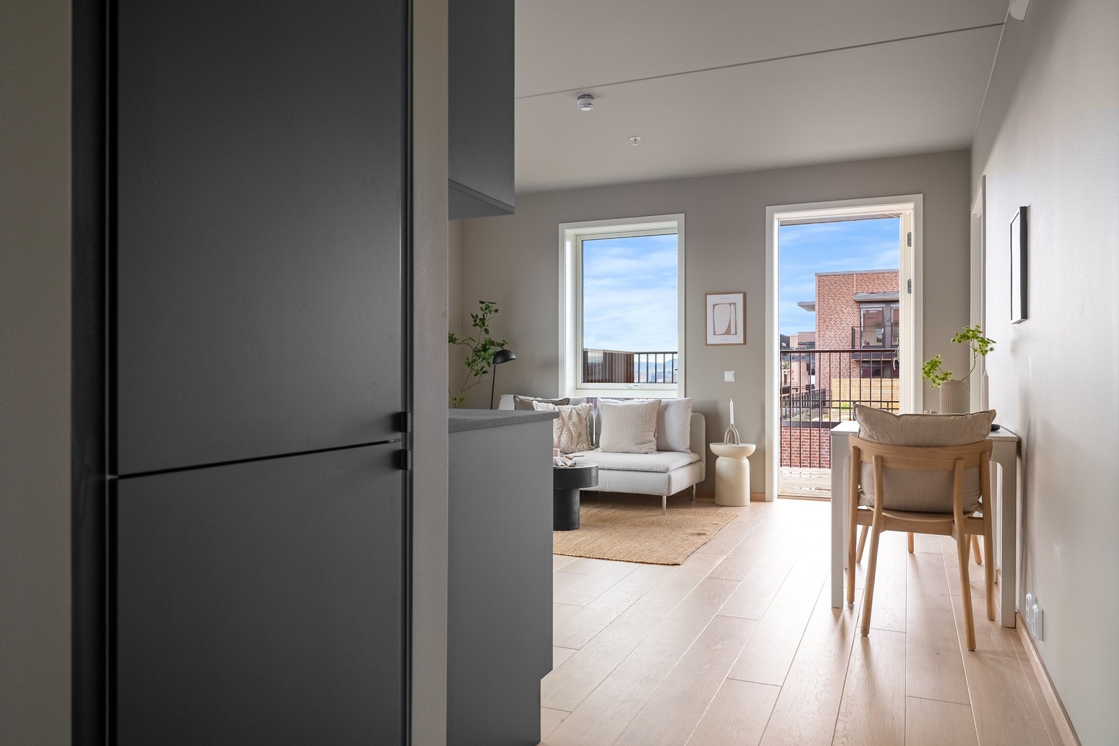 Integrerte hvitevarer fra AEG medfølger. Galleribilde