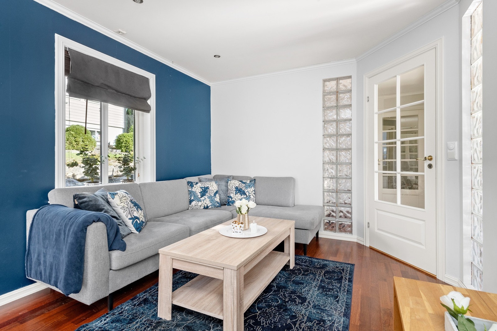 Stuekrok som er adskilt fra resten av stua Galleribilde