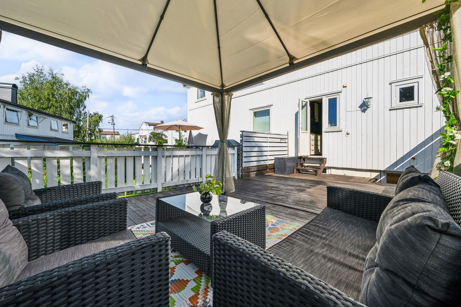 Terrassen er ideell for å nyte lange, solrike sommerdager. Galleribilde