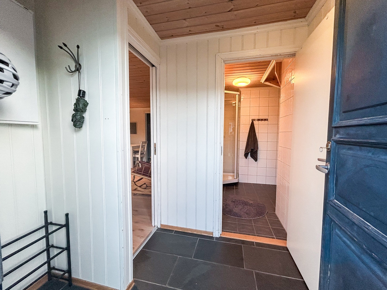 Vindfang. Her går man opp til loftet Galleribilde