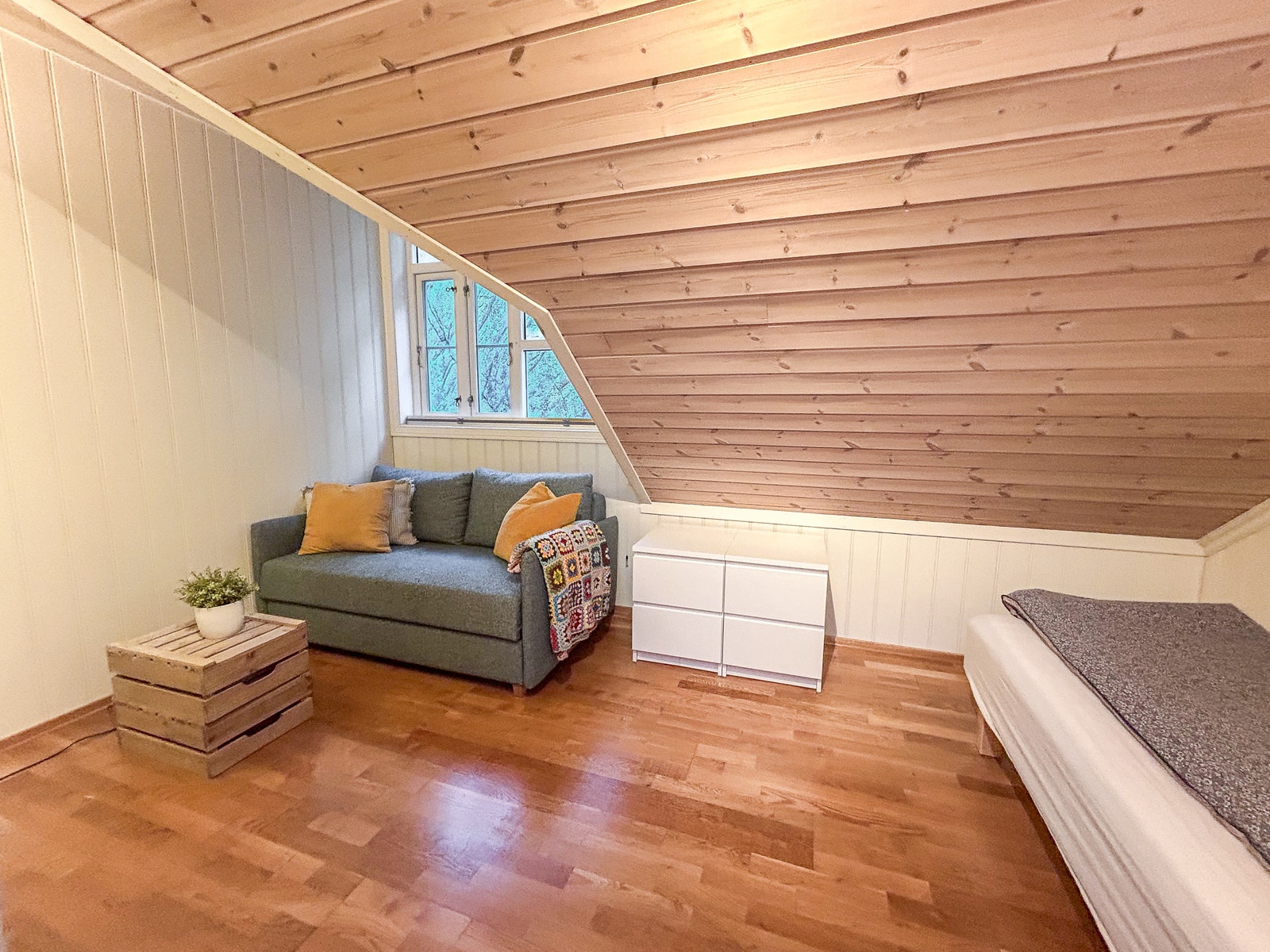 med god plass til sofa Galleribilde