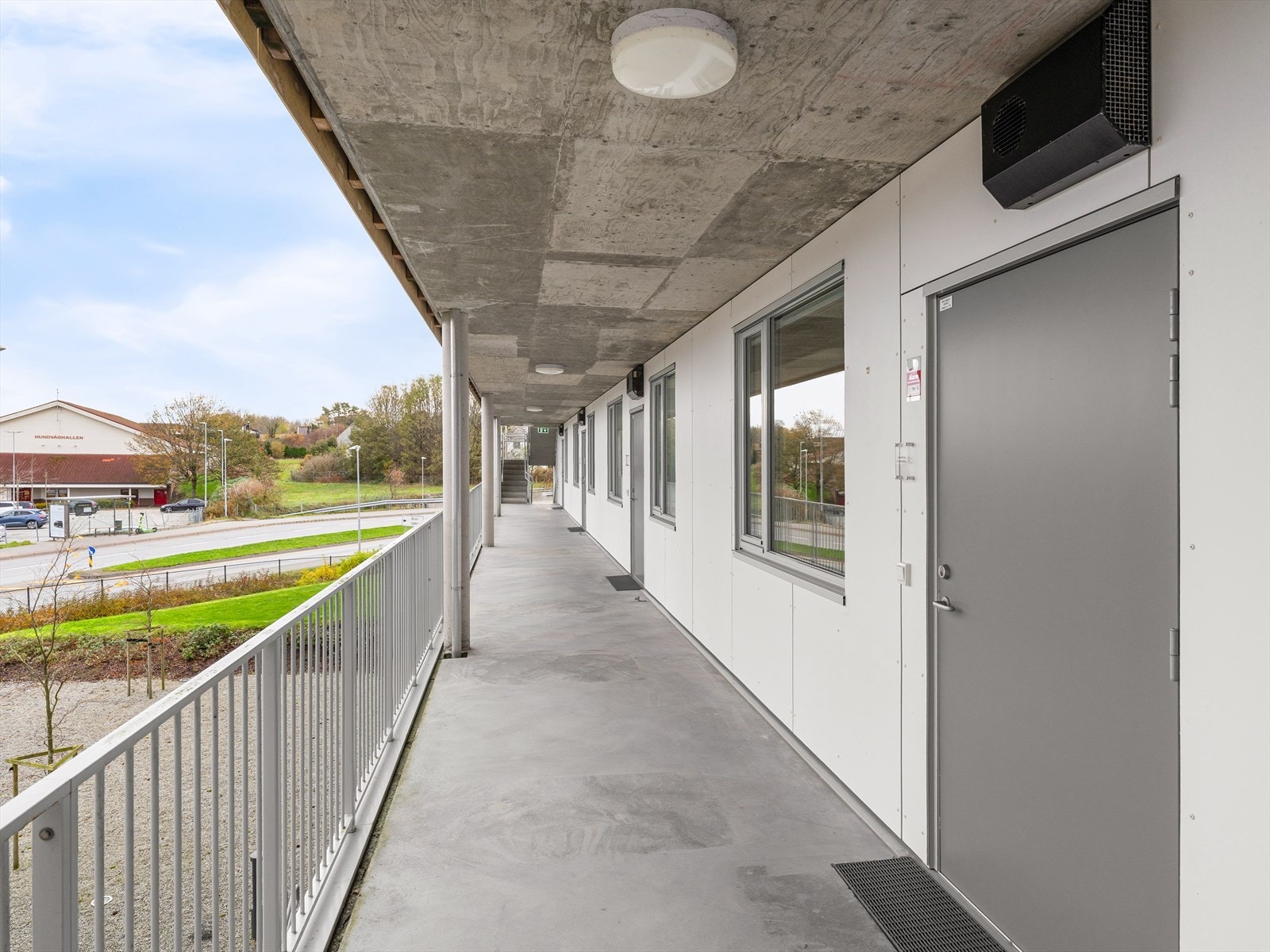 Inngangsparti /svalgang Galleribilde