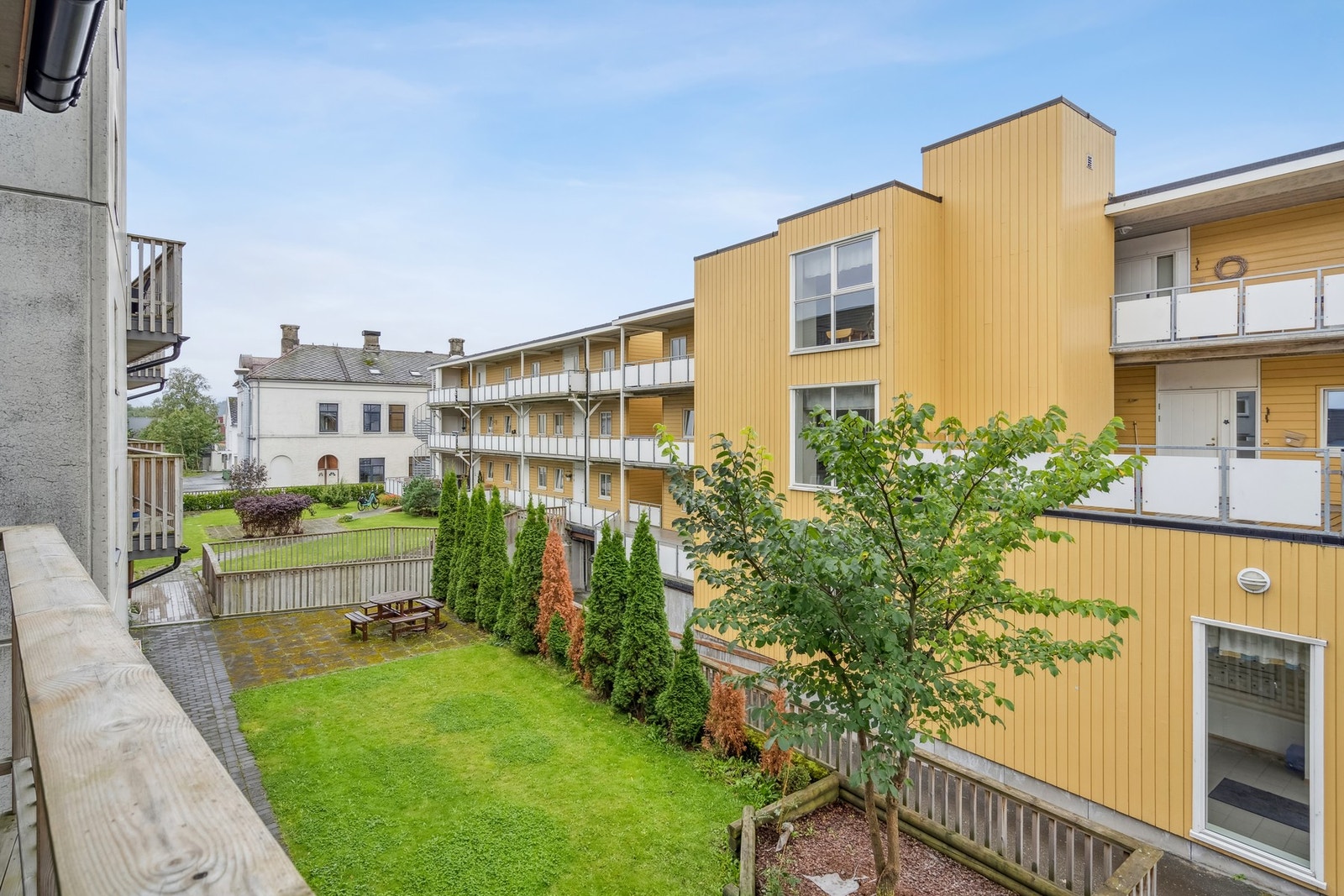 Vestvendt balkong på 12 kvm. Galleribilde