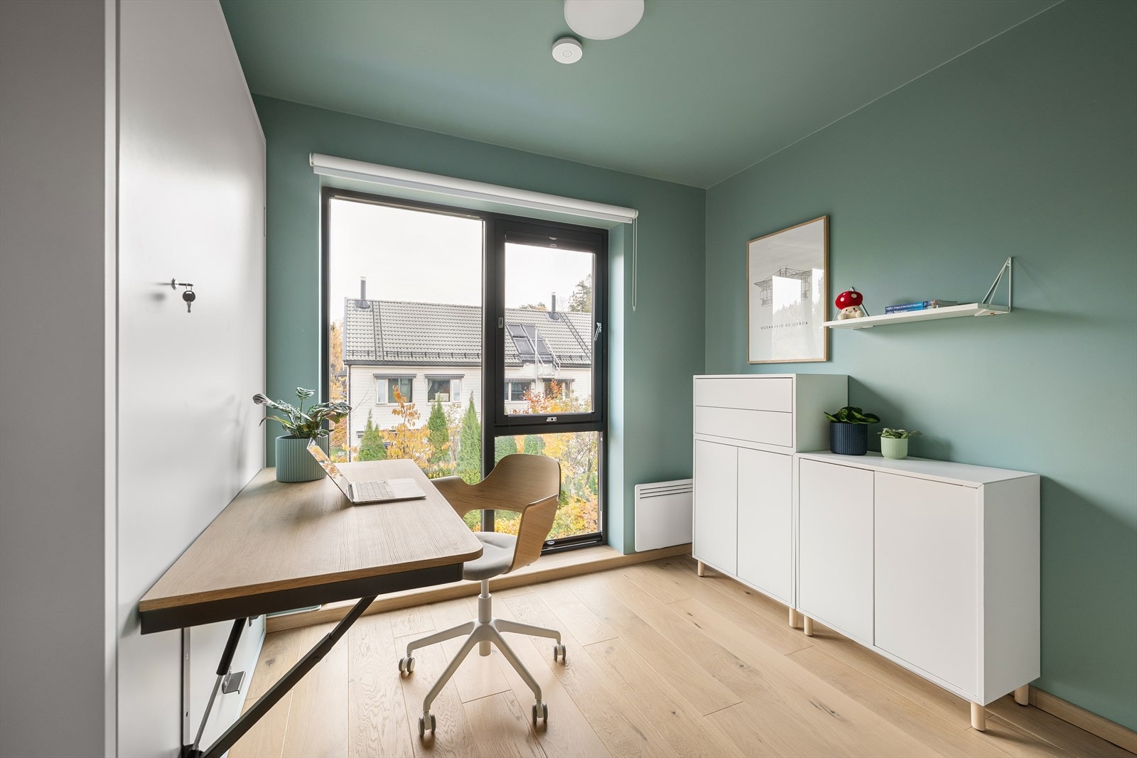 Soverom nr. 2 og 3 har plass til seng med tilhørende møblement og garderobeskap Galleribilde