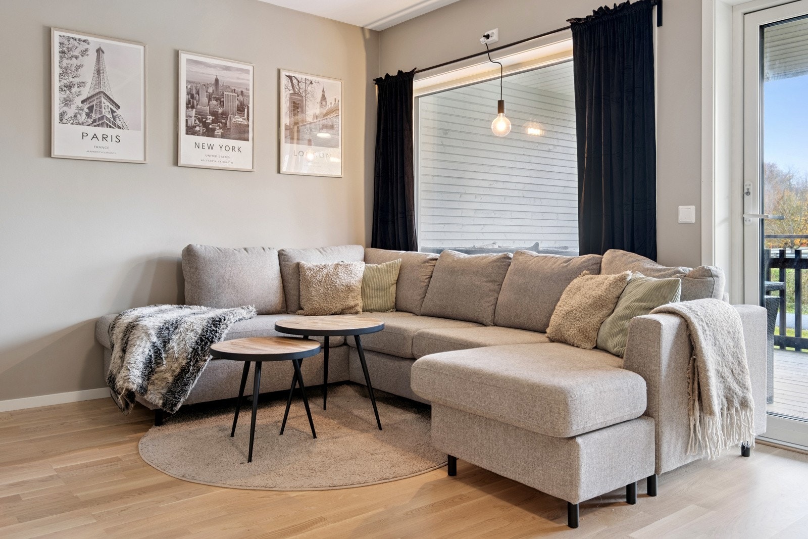 Enkel adkomt i 1.etg. Galleribilde