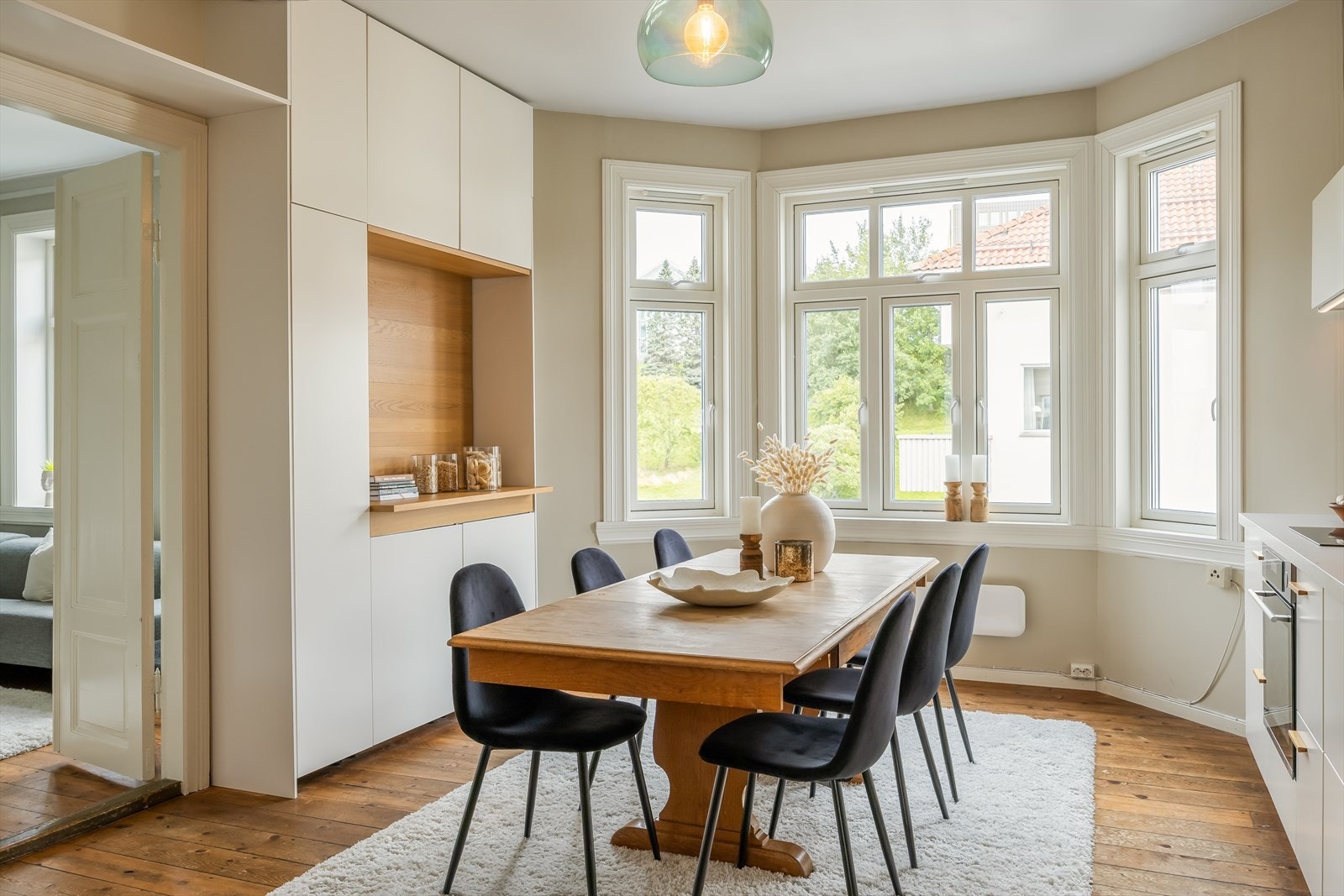 Kjøkken og spisestue er på hele 21 m². Galleribilde