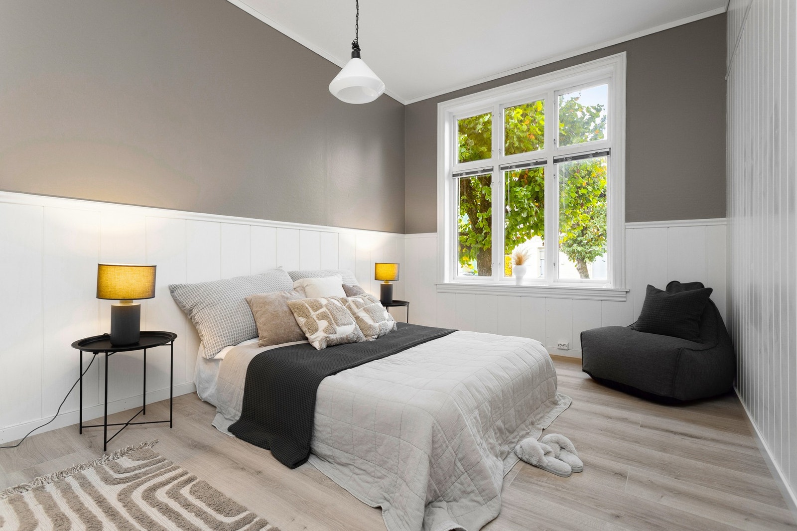 Leiligheten har 3 romslige soverom. Galleribilde