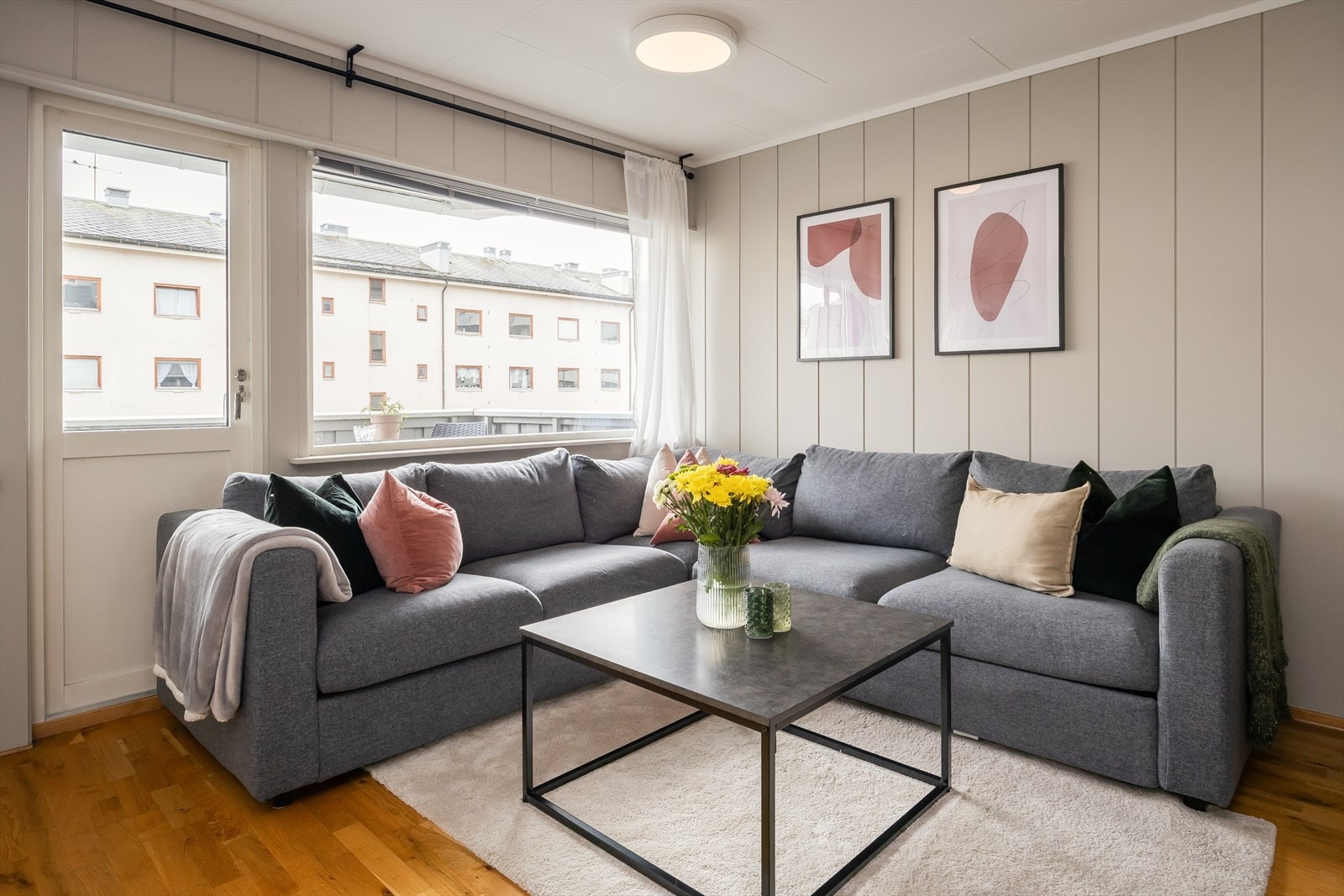 El-anlegget i leiligheten ble byttet i 2016 og det er heis i bygget. Galleribilde