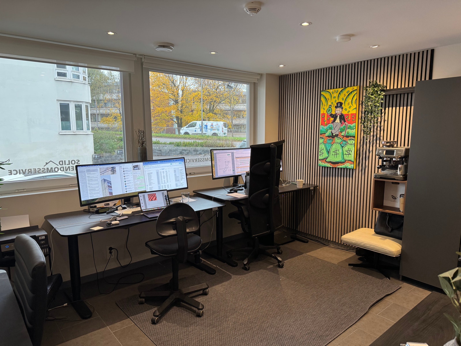 eksempel mellomstort kontor Galleribilde