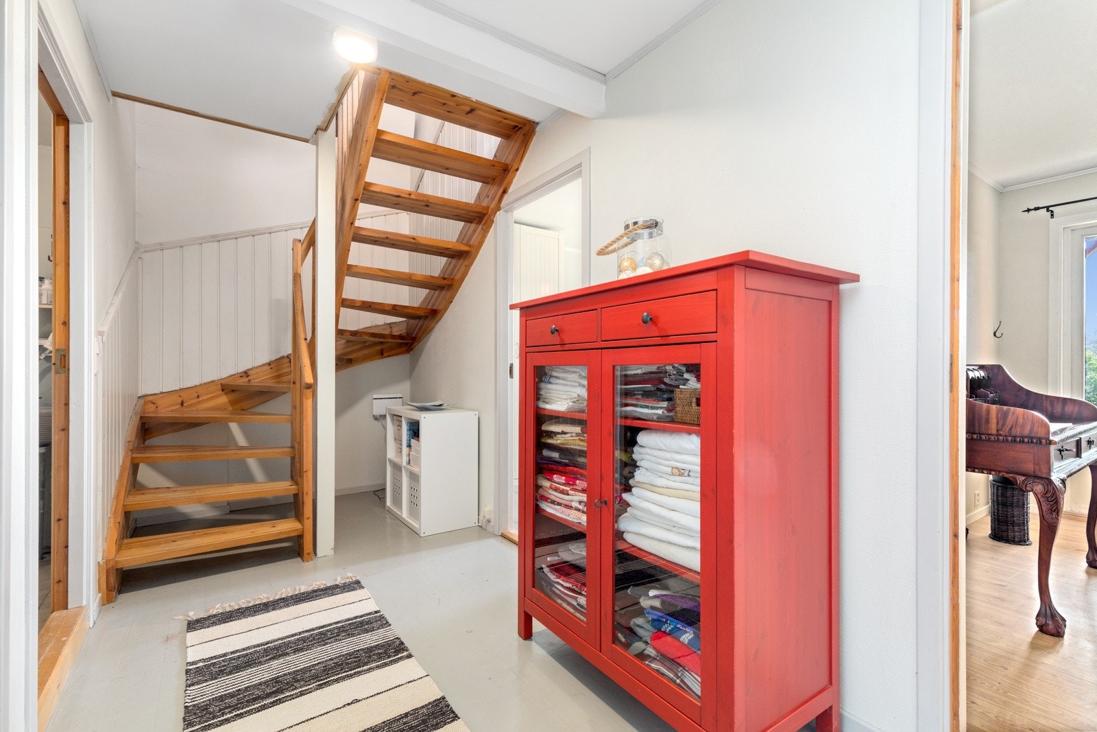 Gang i første etasje. Galleribilde