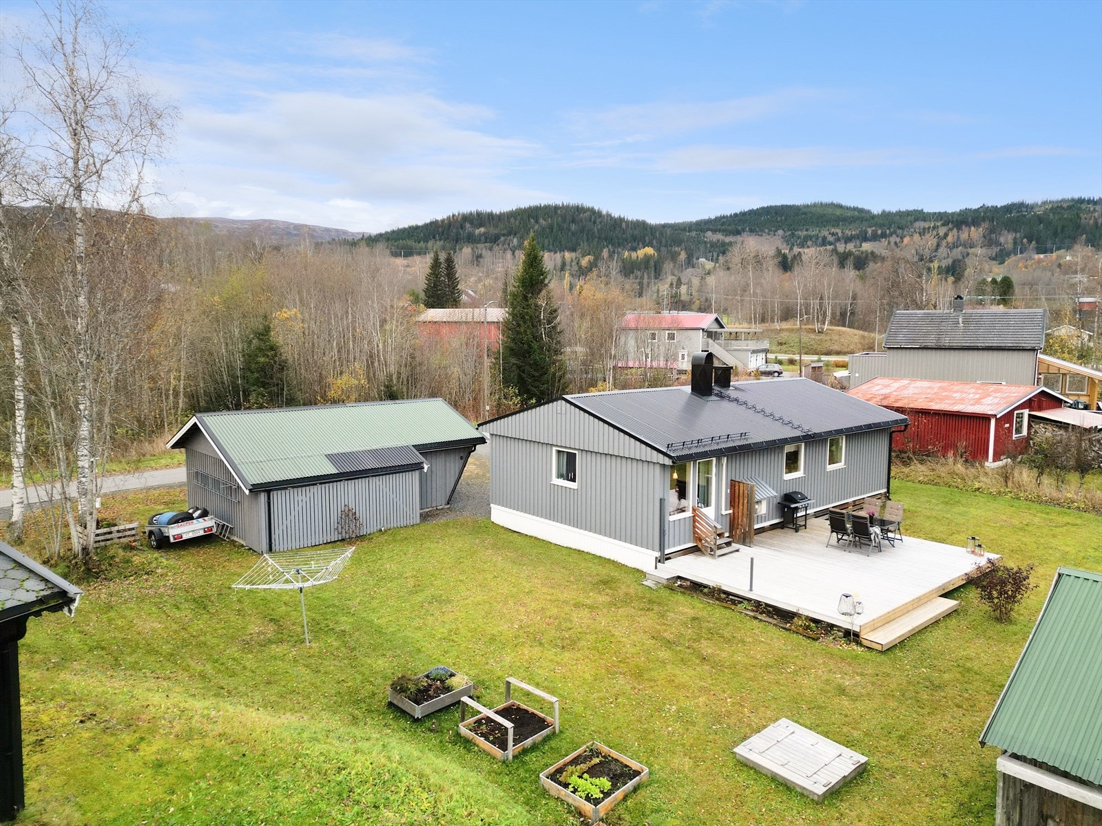 Her får du store utearealer med boltreplass for både store og små. Galleribilde