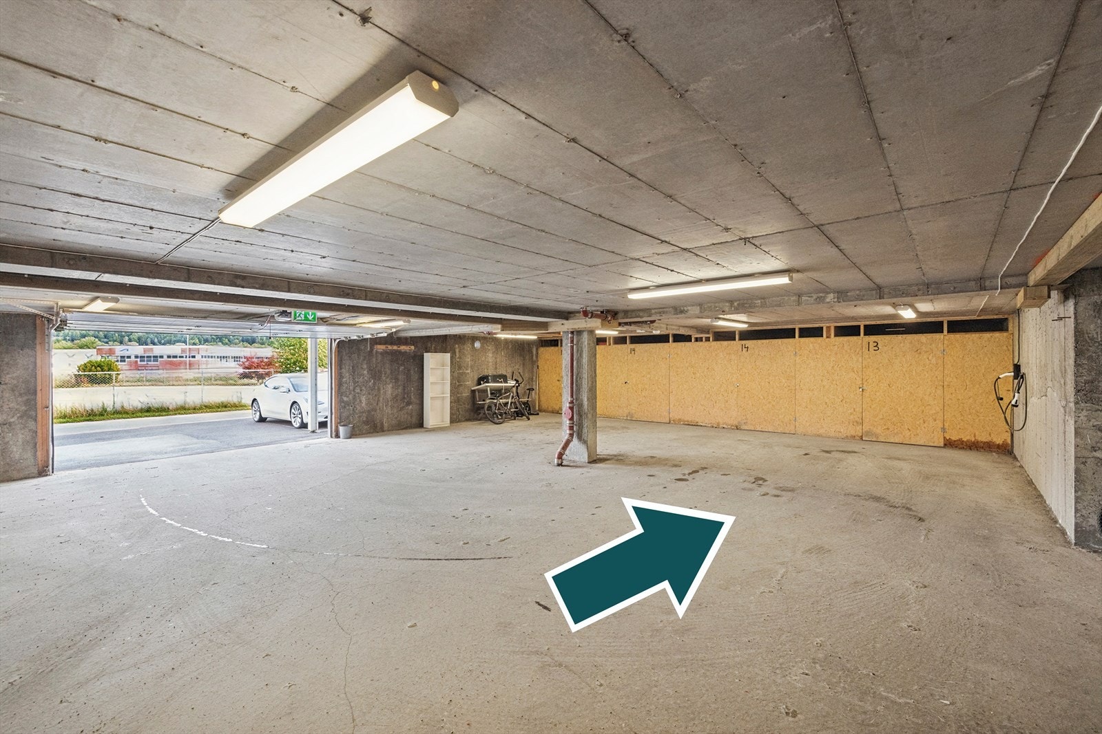 Eier benytter bod 13 og 14 samt to tilhørende p-plasser foran disse Galleribilde