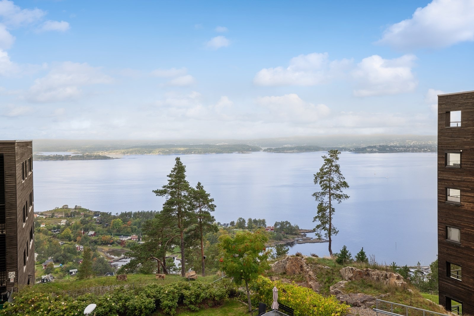 Stien mellom Varden og Nesoddtangen regnes som en av de flotteste turene i Indre Oslofjord når været er godt. Galleribilde